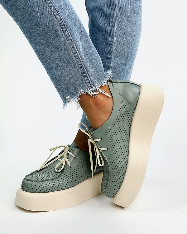 Фото: Весенние туфли-чанки из 100% мягкой кожи. Купить со скидкой 26%.